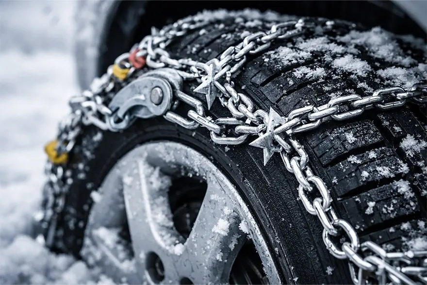 زنجیر چرخ یخ‌شکن با چسبندگی بالا برای رانندگی در مسیرهای لغزنده