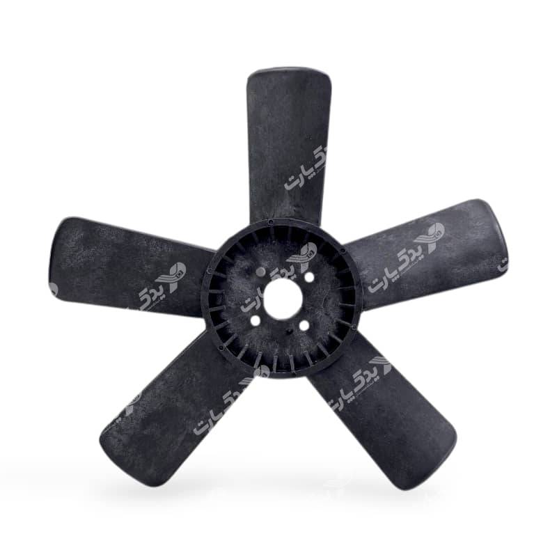 پروانه فن پیکان آردی روا ایساکو پروانه فن پیکان آردی روا ایساکو